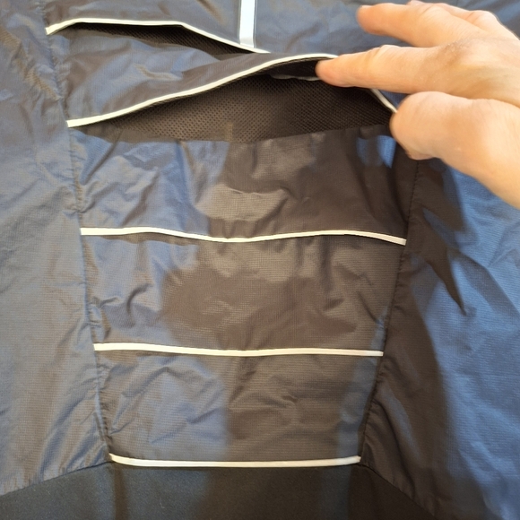 Kalenji Running Jacket Breathable Black And Yellow Full Zip Reflective Sz L - Picture 4 of 15